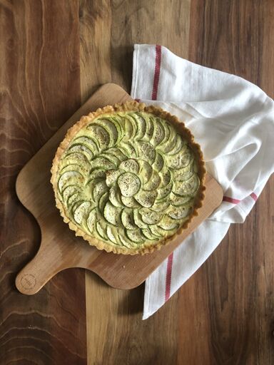 Kabaklı Kiş (Courgette Quiche) tarifi